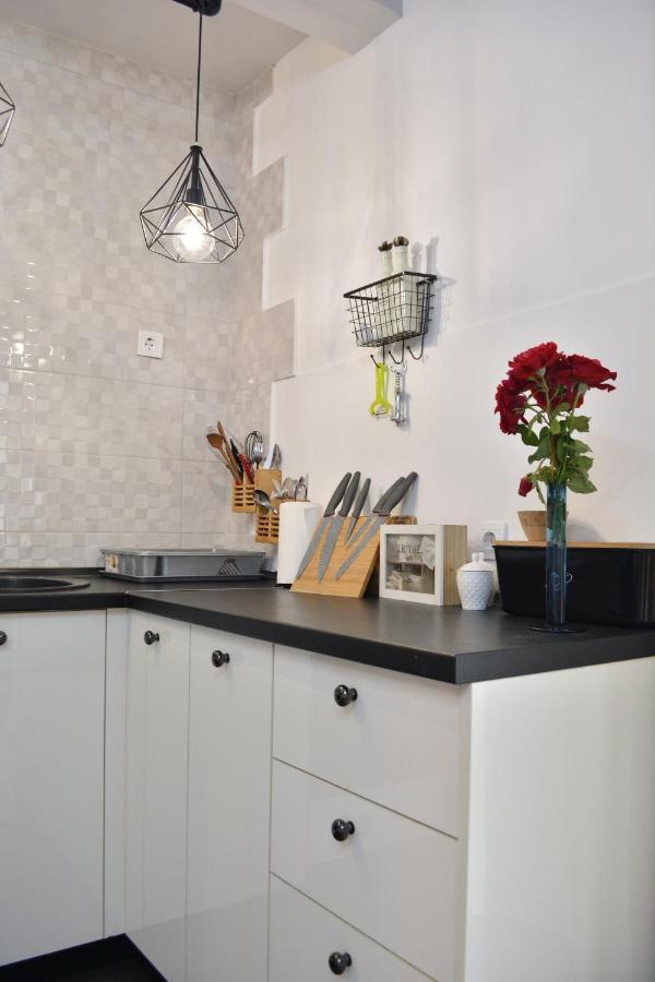 Apartman L&M เซทินเจ ภายนอก รูปภาพ