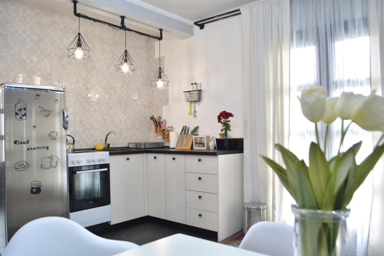 Apartman L&M เซทินเจ ภายนอก รูปภาพ